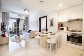New Designed 2-BR Downtown Dubai